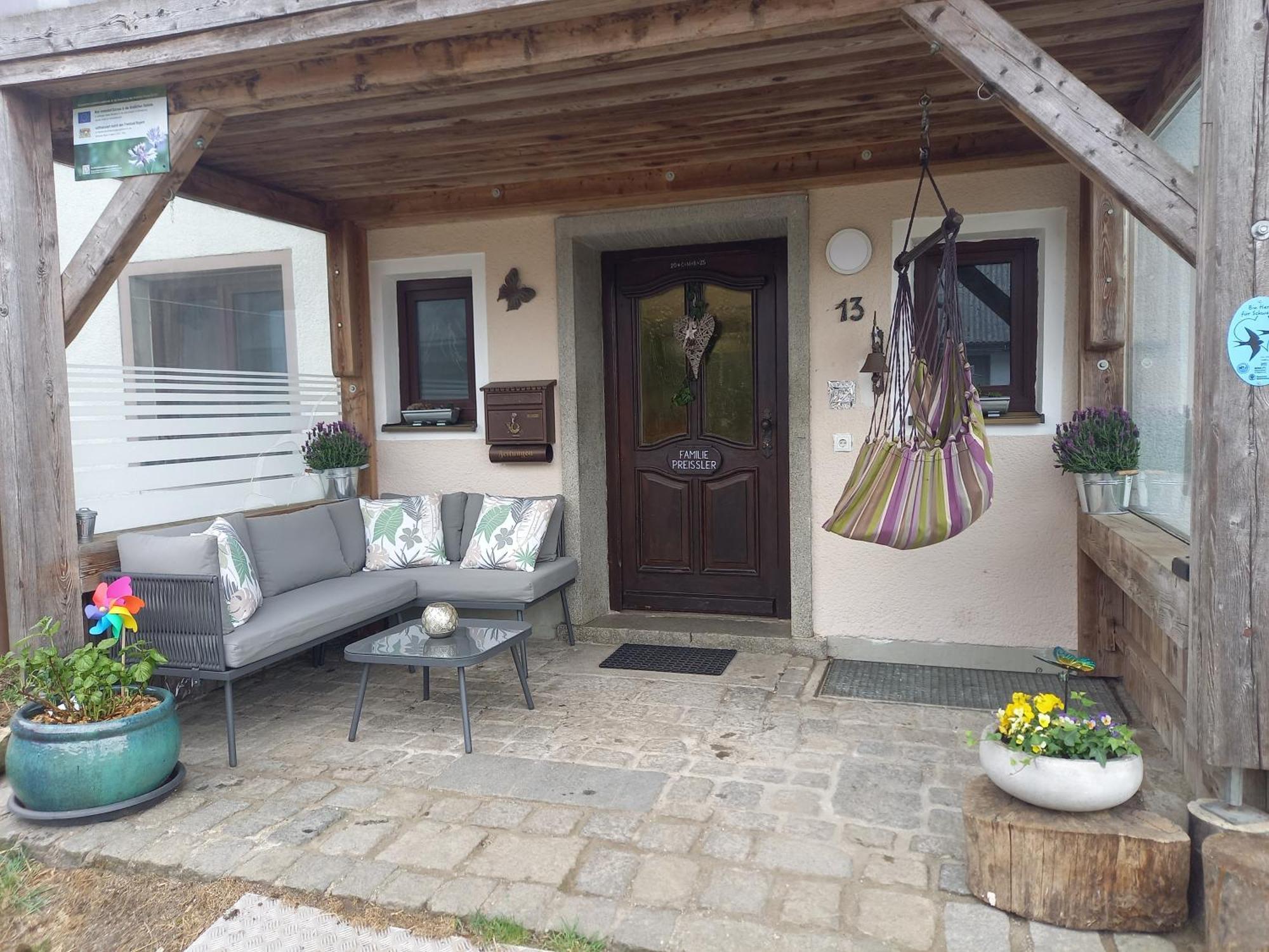 Grosszuegige Ferienwohnung Mit Rundum-Blick Hinterschmiding Exterior photo